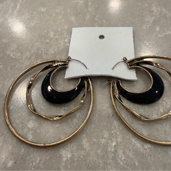 Free People Gold Black Crescent Moon Hoops NWT - Picture 6 of 6